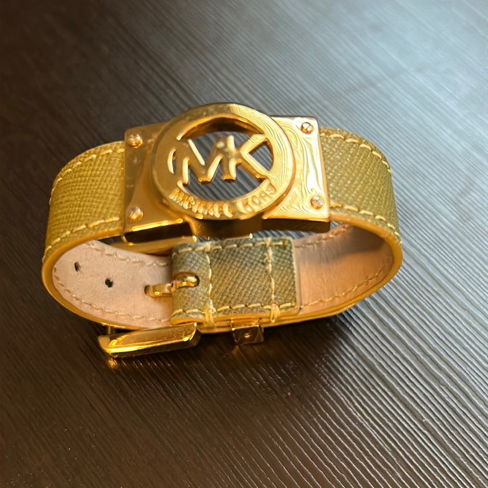 Michael Kors bracelet